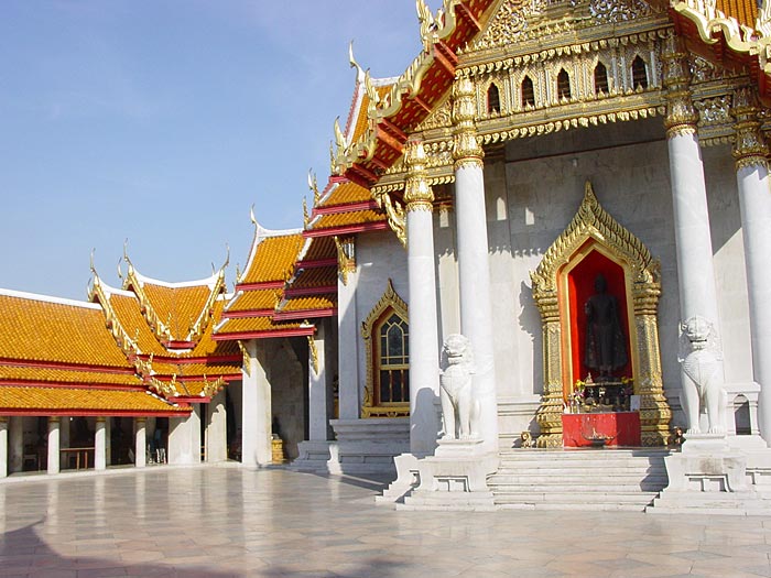 Courtyard behind Ubosoth of Wat Benchamabophit, which housed an impressive number of different Buddha Images, from different locations, and with different postures.