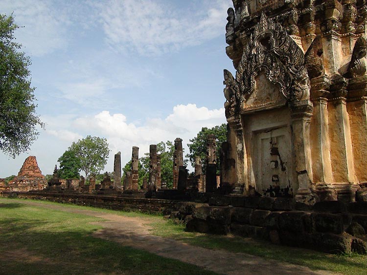 Overview of Wat Phra Phai Luang, Sukhothai