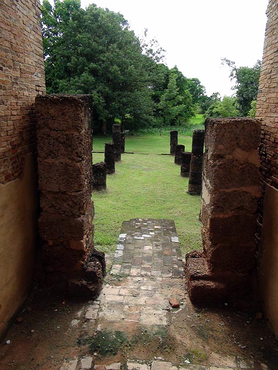 Looking out of the Mandapa towards the Assembly Hall, Wat Traphang Thong Lang