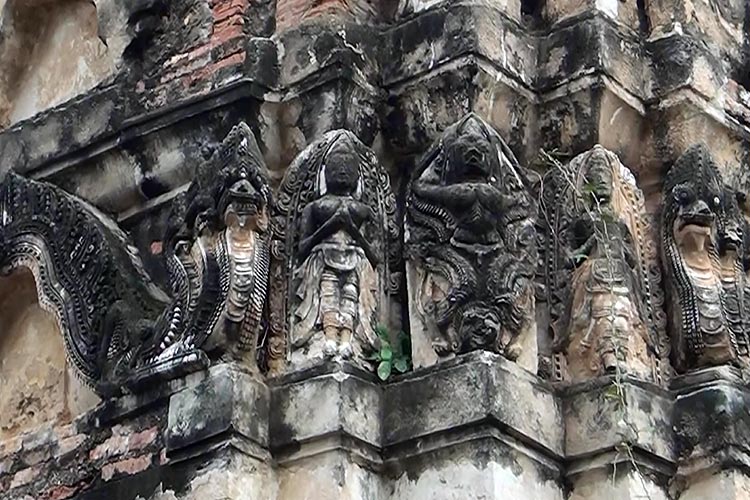 Stucco decoration on the eastern prang at Wat Si Sawai