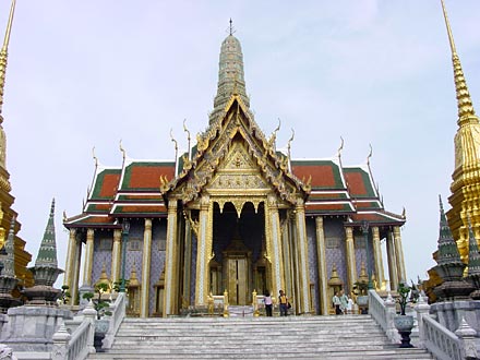 The Royal Pantheon building, with gilded chedis on both sides.