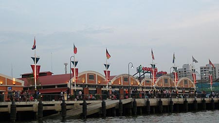 View when arriving by shuttle boat from Saphan Taksin